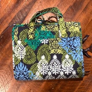 Vera Bradley hanging travel organizer blues greens